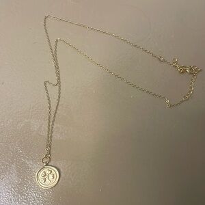 SHAMROCK GOLD NECKLACE